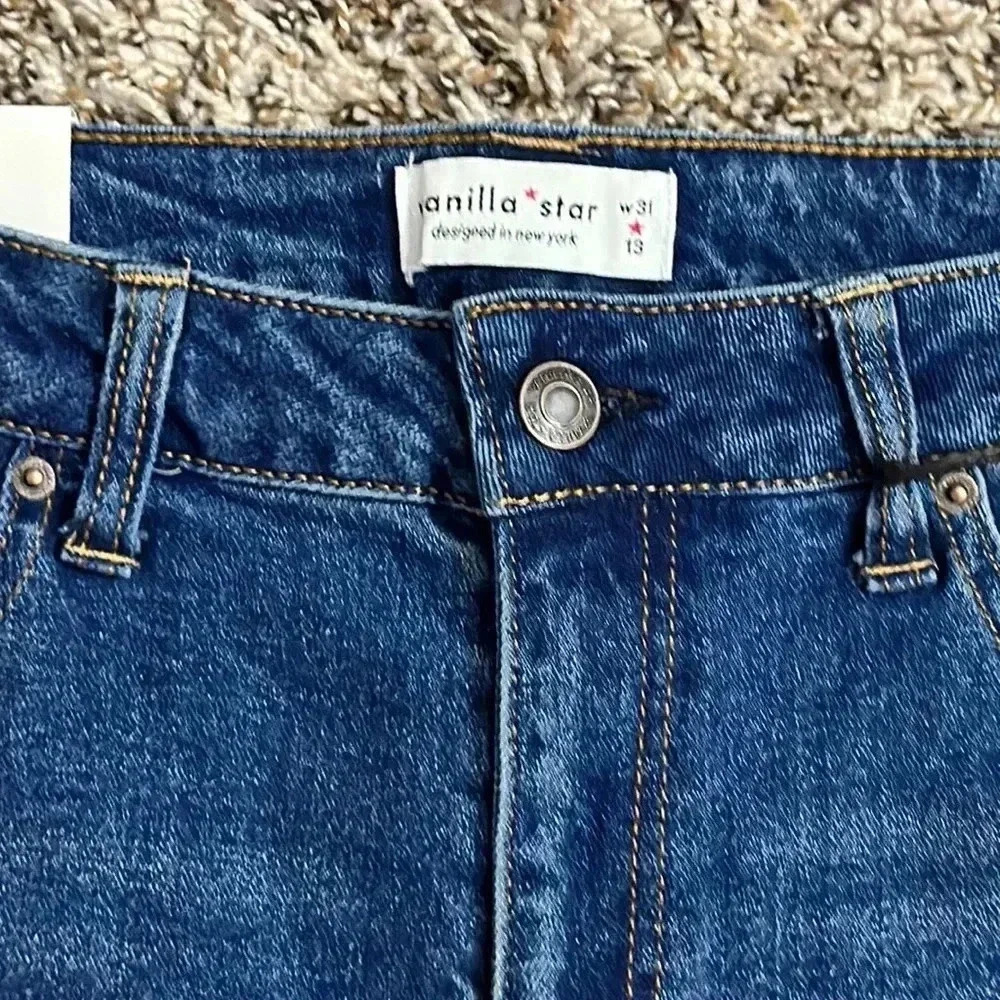 Vanilla Star Shorts for Women - Picture 3 of 4